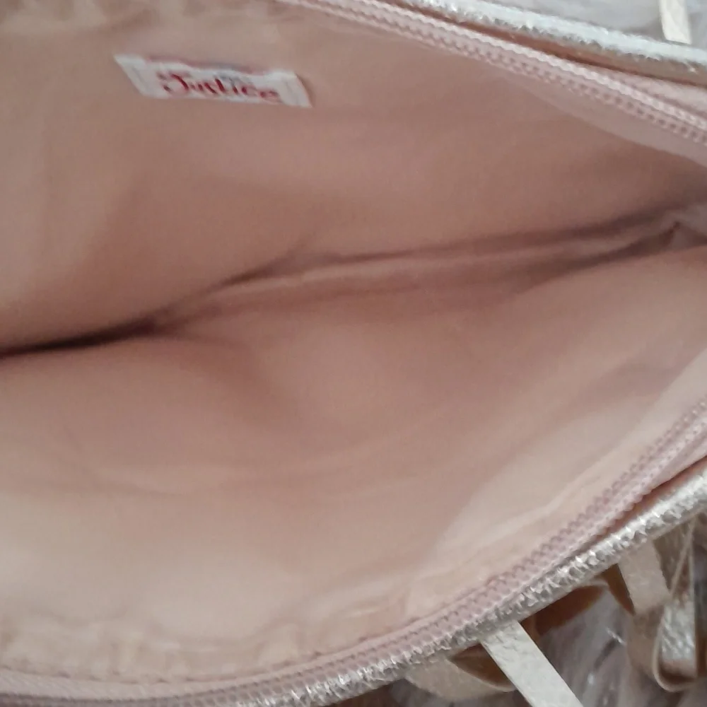 Cute Justice Crossbody Bag​ - Picture 4 of 8